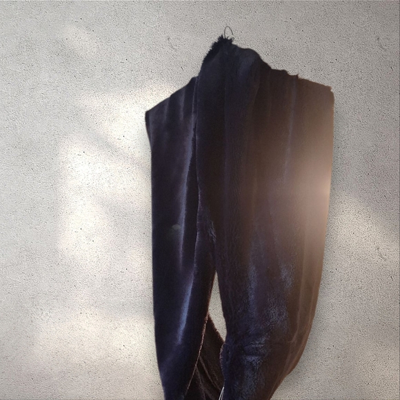 The Jetset Diaries Accessories - The Jet Set Diarys Luxurious Black Faux Fur Scarf